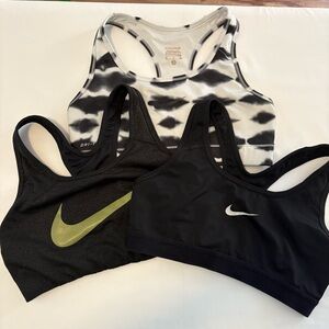 Nike Women's Sports Bra Bundle - Size Adult Small
